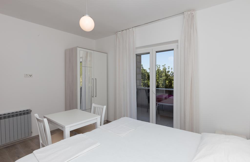 Rooms Villa Basica Saplunara Habitación foto